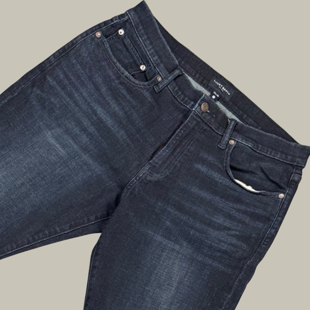 Lucky Brand 410 Athletic Straight Men's 34x30 Dark Wash COOLMAX Stretch Jeans